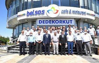 AK Parti istişare toplantısı düzenledi