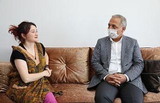 Akülü araba bayram hediyesi oldu