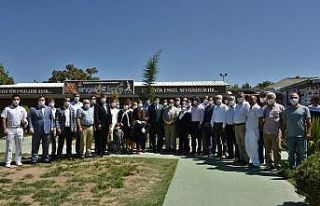 Aliağa’da protokol bayramlaştı