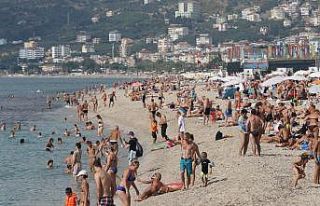 Antalya turizmine bayram dopingi