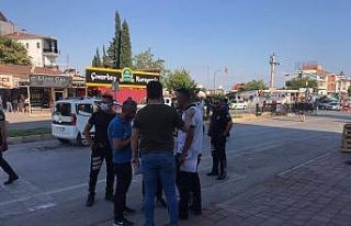 Antalya’da bıçaklı, sopalı kavga: 1 ölü, 6...