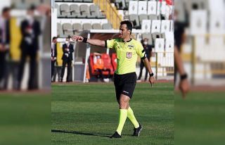 Antalyaspor - Galatasaray maçını Suat Arslanboğa...