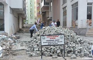 Ardahan’da yol ve parke çalışmaları devam ediyor