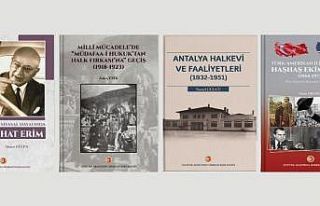 Atatürk Araştırma Merkezi Başkanlığı 4 eseri...