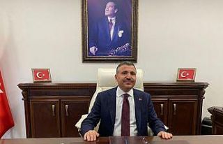 Atay “İstiklal ve istikbaline sahip çıktı”