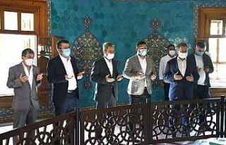 Ayasofya’nın açılışını Yeşil Türbe’de...