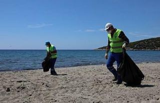 Aydın Büyükşehir Belediyesi’nden sahil temizliği