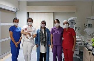 Aydın’da 1 kilo 50 gram olarak dünyaya gelen bebek...