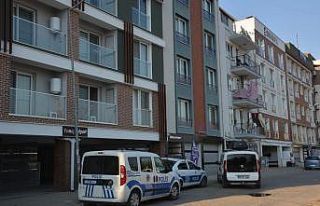Aydınlı genç evinde ölü bulundu