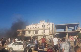 Azez’de bomba yüklü araç patladı: 3 ölü, 10...