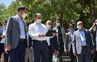 Bakan Kurum Konya’da ziyaretlerde bulundu