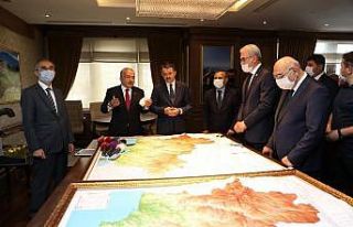 Bakan Pakdemirli: "2 milyar liralık projeyi...