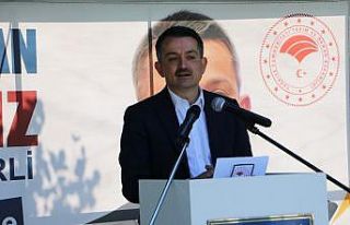 Bakan Pakdemirli, Şarköy’de çiftçilerle bir...