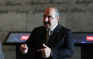 Bakan Varank o geceyi anlattı