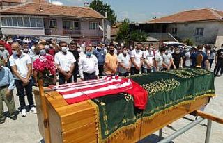 Balıkesirspor aşığı berber dualar ile toprağa...