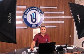 Bartın Üniversitesi 4 ayrı dilde düzenlenen seminerlerde...
