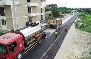 Başiskele’nin yolları asfaltlanıyor