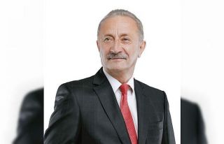 Başkan Atabay açılışta kurban kesilmesine müsaade...