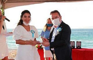 Başkan Böcek, ‘Antalya Mavi Bayrak’ta Türkiye...