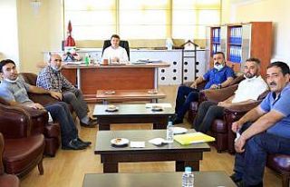 Başkan Dinçer mahalle mahalle muhtarlarını dinledi