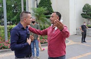 Başkan Karalar’a makam odası mobilyası getiren...