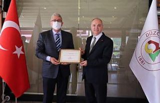 Başkan Özlü “Düzce büyüsün, Türkiye büyüsün”