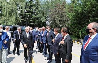 Başkan Şahin, CHP İl Belediye Başkanları toplantısına...