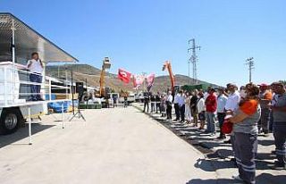 Başkan Sandal, çalışanlarla bayramlaştı