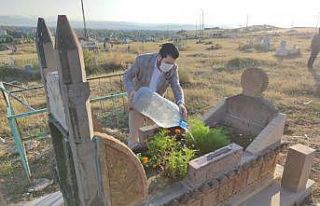 Başkan Sayan’dan vefalı ziyaret