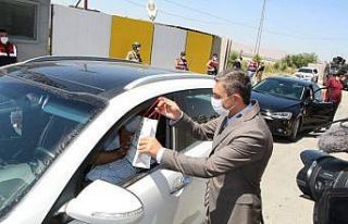 Batman Valisi Şahin, trafik kontrol noktalarında...