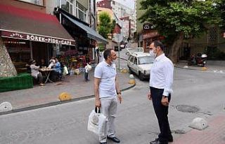Beyoğlu’nda vatandaş başkan el ele