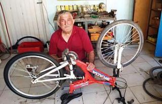 Bisiklet fiyatları arttı, tamircilerin işleri yoğunlaştı