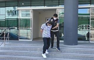 Bursa polisi uyuşturucu tacirlerine göz açtırmıyor