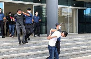 Bursa’daki uyuşturucu operasyonunda 8 tutuklama