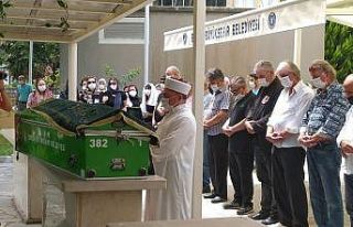 Bursalı genç avukat son yolculuğuna uğurlandı