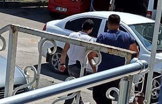 Cami avlusunda bıçaklama olayının şüphelisi...