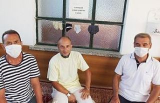 Camide çoraplar bedava