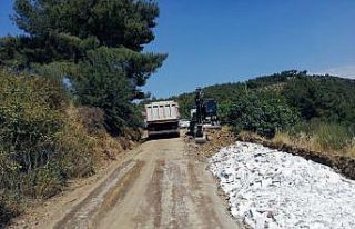 Çayboyu ve Kurucuova yolları asfaltlanıyor