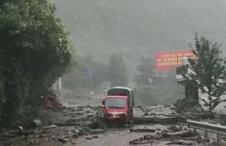 Çin’de toprak kayması