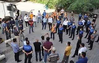 Cizre’de bayram öncesi maske, sosyal mesafe ve...