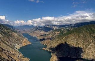 Çoruh nehrinin etkileyici görünümü