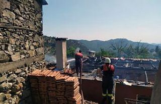 Dalaman’da ev yangını