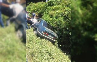 Direksiyon hakimiyetini kaybetti, otomobiliyle kanala...