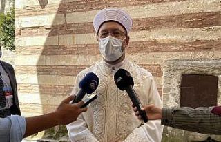 Diyanet İşleri Başkanı Erbaş kılıçlı hutbe...