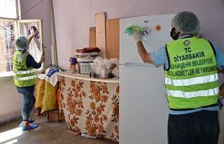 Diyarbakır’da Kurban Bayramı öncesi yaşlı vatandaşların...