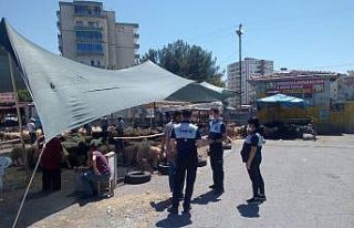 Diyarbakır’da kurban satış yerlerinde sıkı...
