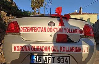 Düğün arabasına öyle bir mesaj yazdı ki görenler...