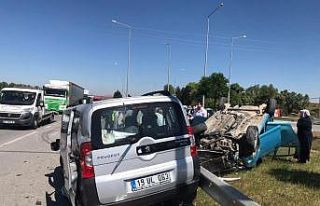 Düğün konvoyunda kaza: 6 yaralı