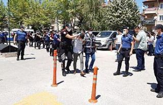 Düğünde polisleri yaralayan 6 kişiden 5’i tutuklandı