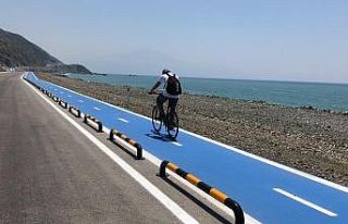 Dünyanın en uzun bisiklet yolu bisikletçilerin...
